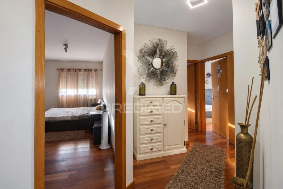 Apartamento T3 para Venda em Pedrouços Foto 17