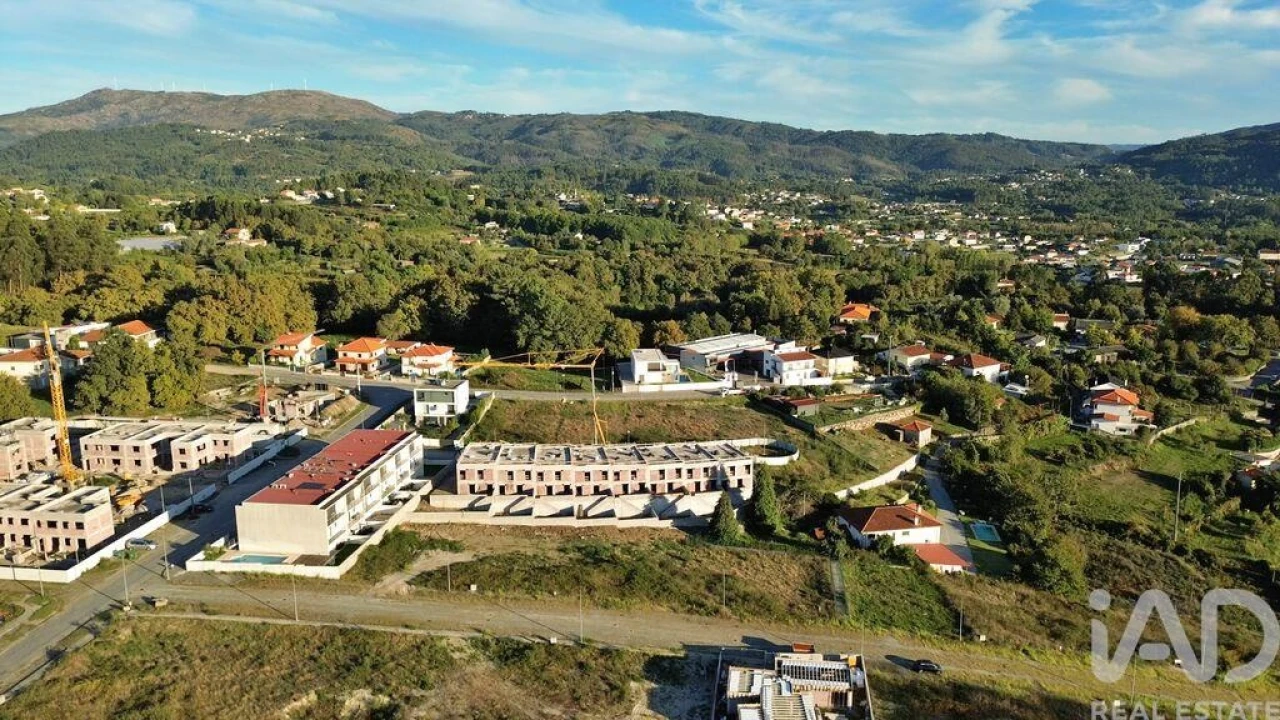 Terreno para Venda em Fonte Arcada e Oliveira Foto 7