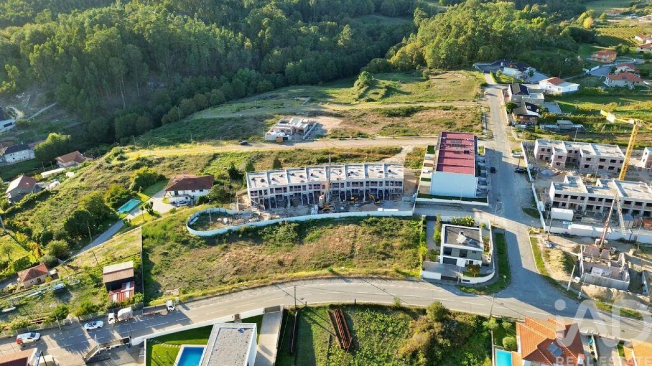 Terreno para Venda em Fonte Arcada e Oliveira Foto 11