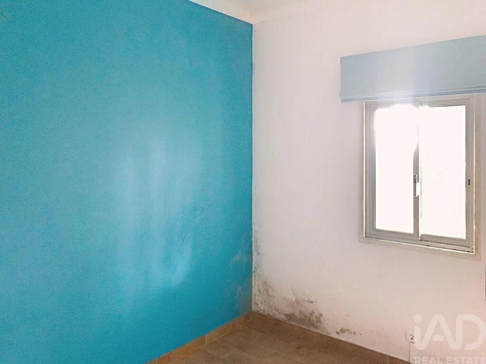 Prédio para Venda em Ramada e Caneças Foto 24