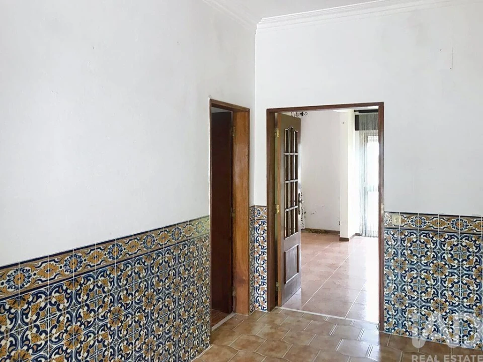 Prédio para Venda em Ramada e Caneças Foto 28