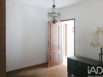 Prédio para Venda em Ramada e Caneças