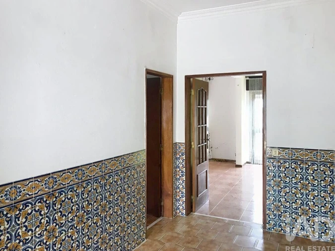 Prédio para Venda em Ramada e Caneças Foto 28