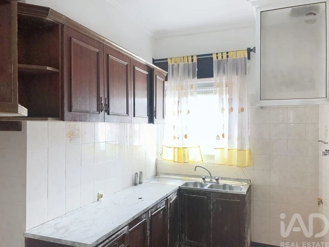 Prédio para Venda em Ramada e Caneças Foto 12