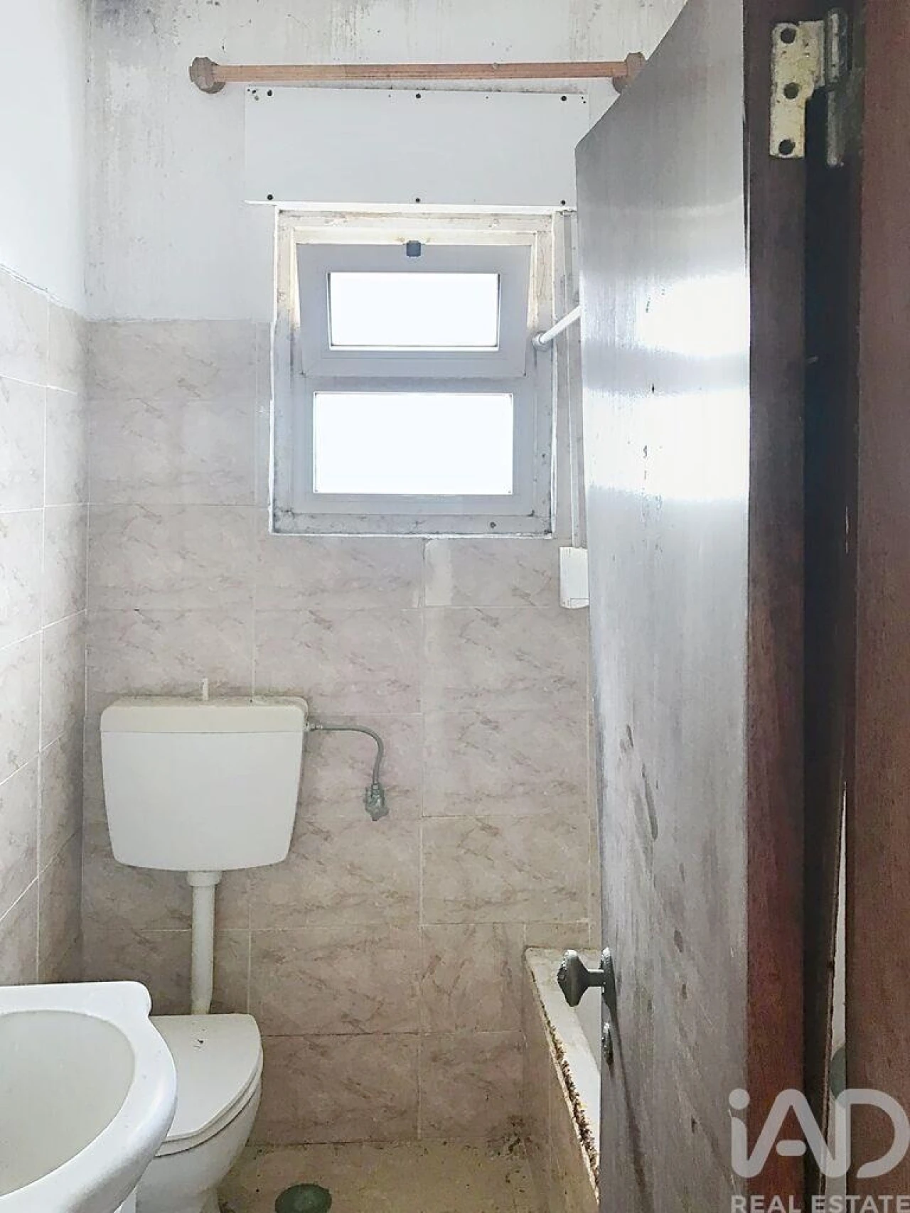 Prédio para Venda em Ramada e Caneças Foto 36