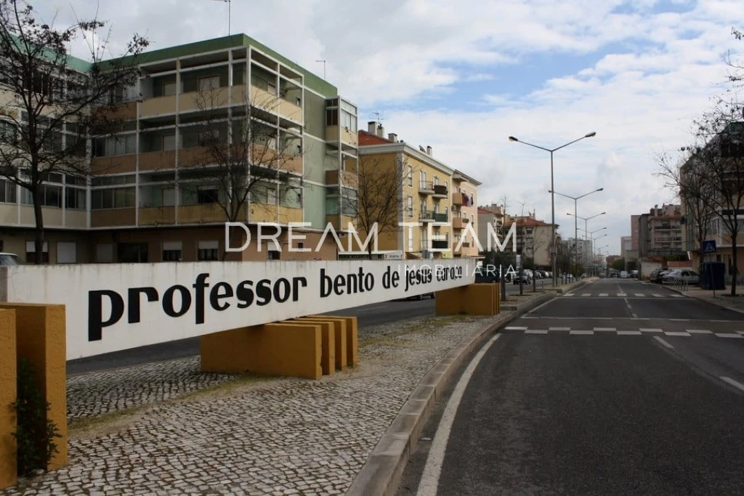 Apartamento T2 para Venda em Setubal (São Sebastião) Foto 18