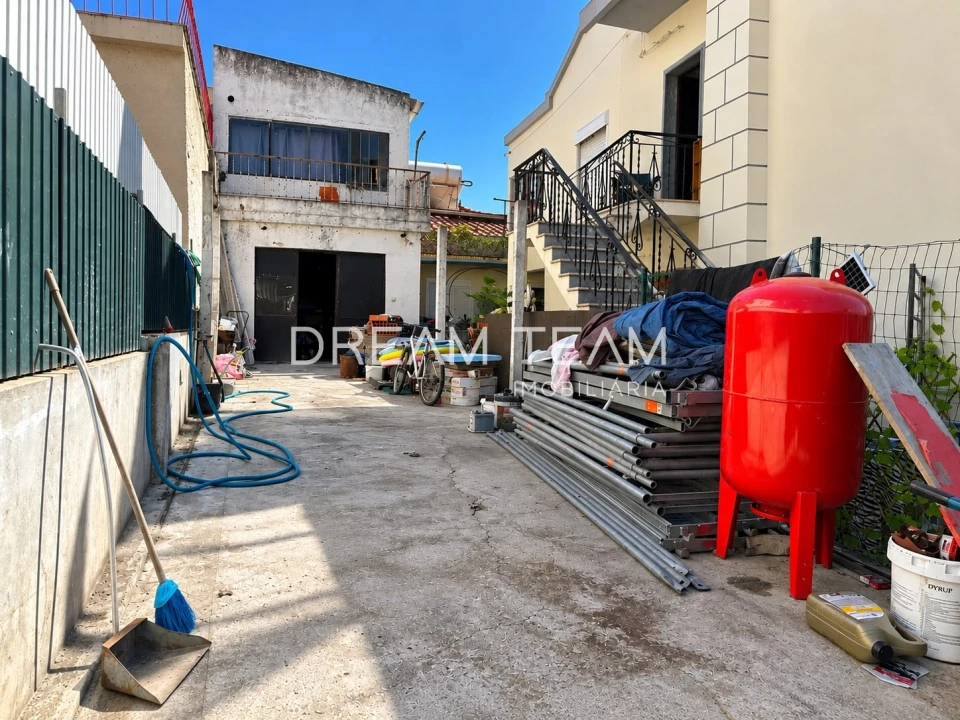 Moradia T3 para Venda em Quinta do Conde Foto 21