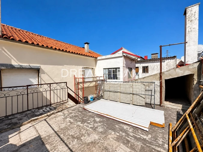 Moradia T3 para Venda em Quinta do Conde Foto 19