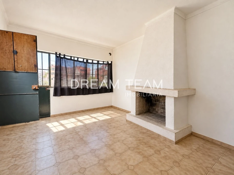 Moradia T3 para Venda em Quinta do Conde Foto 17