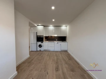 Apartamento T3 para Venda em Odivelas