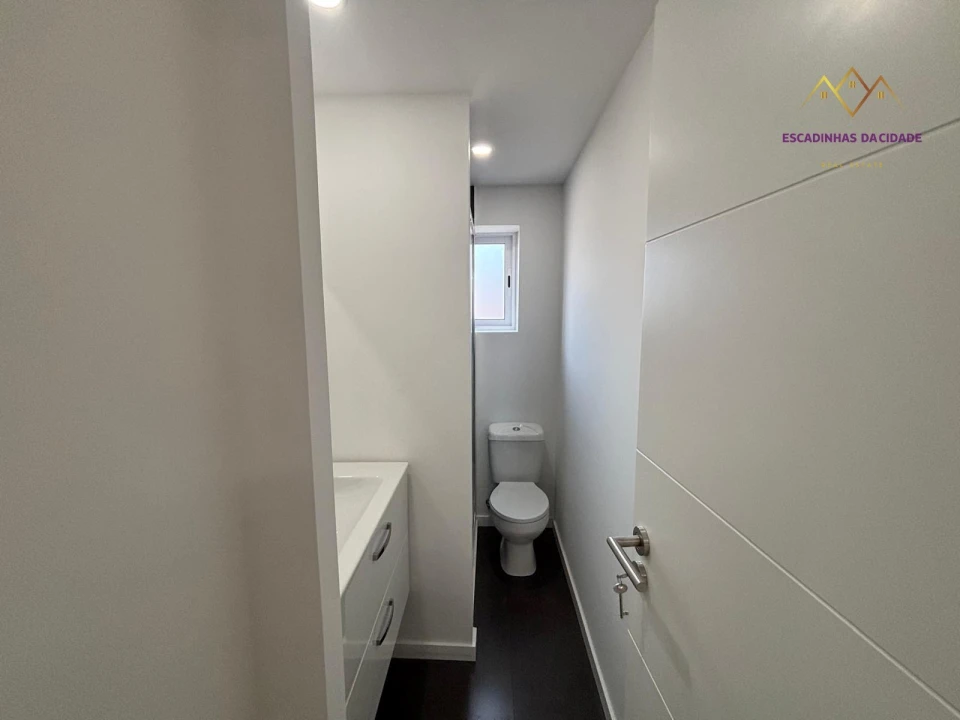 Apartamento T3 para Venda em Odivelas Foto 7
