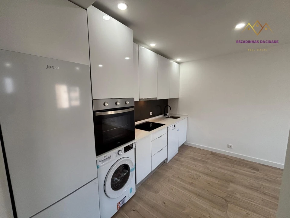 Apartamento T3 para Venda em Odivelas Foto 5