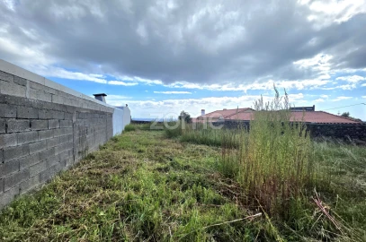Terreno para Venda em Ponta Delgada (São José)