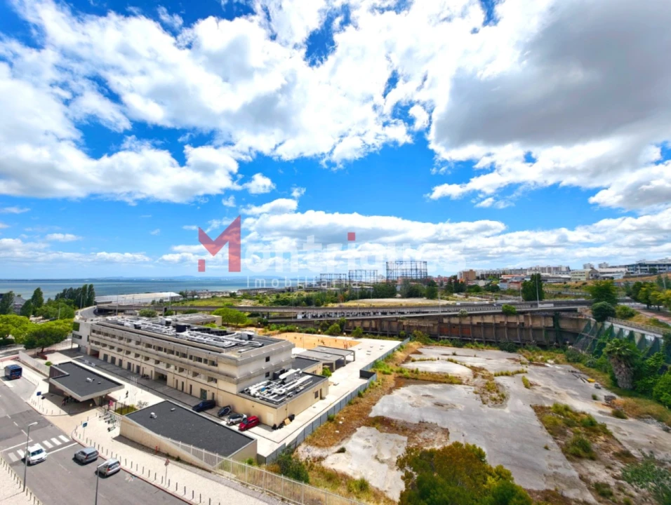 Apartamento T4 para Venda em Parque das Nações Foto 33