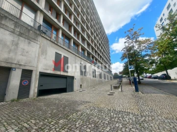 Apartamento T4 para Venda em Parque das Nações