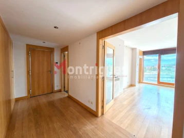 Apartamento T4 para Venda em Parque das Nações