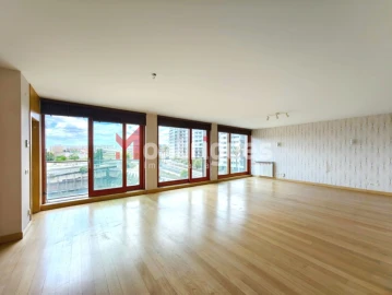 Apartamento T4 para Venda em Parque das Nações