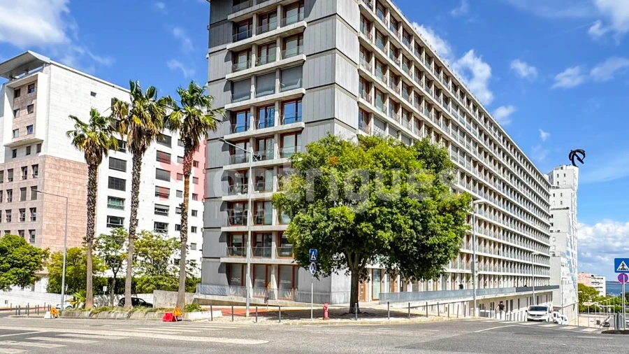 Apartamento T4 para Venda em Parque das Nações