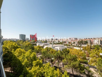 Apartamento T4 para Arrendamento em Parque das Nações