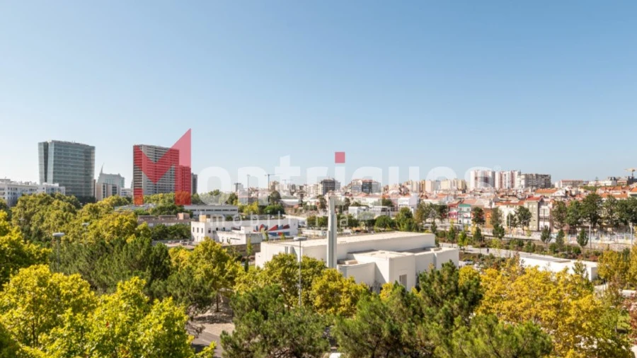 Apartamento T4 para Arrendamento em Parque das Nações