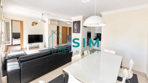 Apartamento T2 para Arrendamento em Quarteira