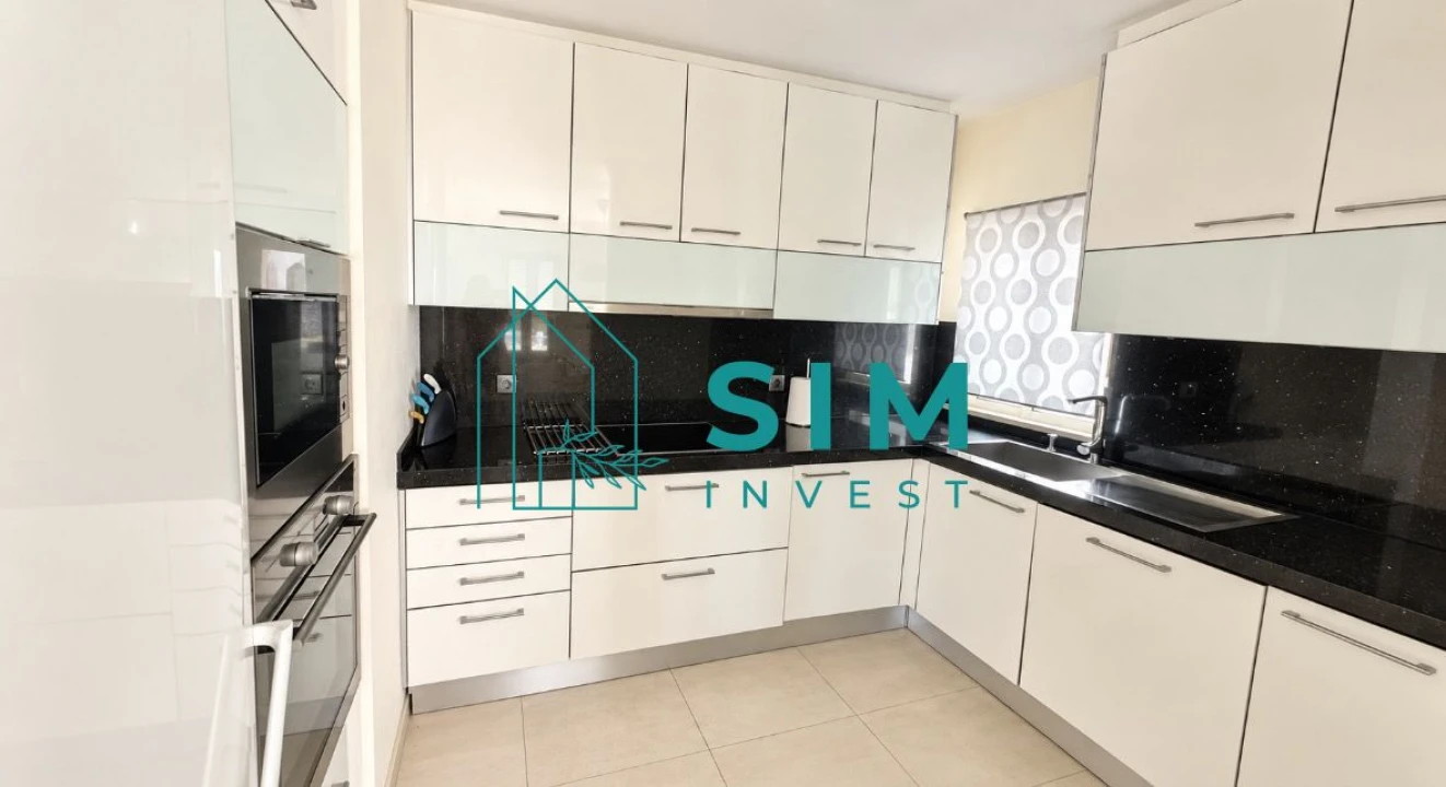 Apartamento T2 para Arrendamento em Quarteira Foto 10