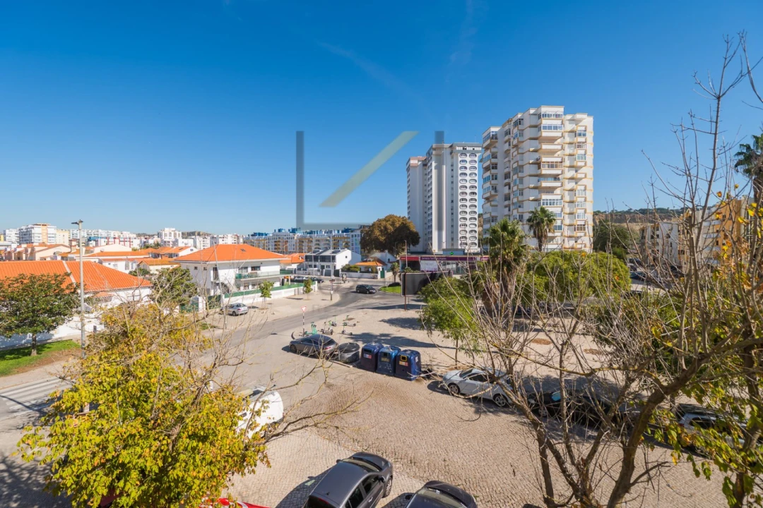 Apartamento T2 para Venda em Costa da Caparica Foto 12