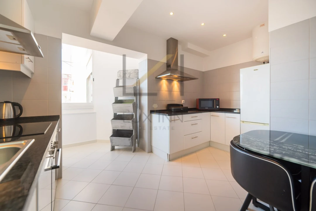 Apartamento T2 para Venda em Costa da Caparica Foto 20