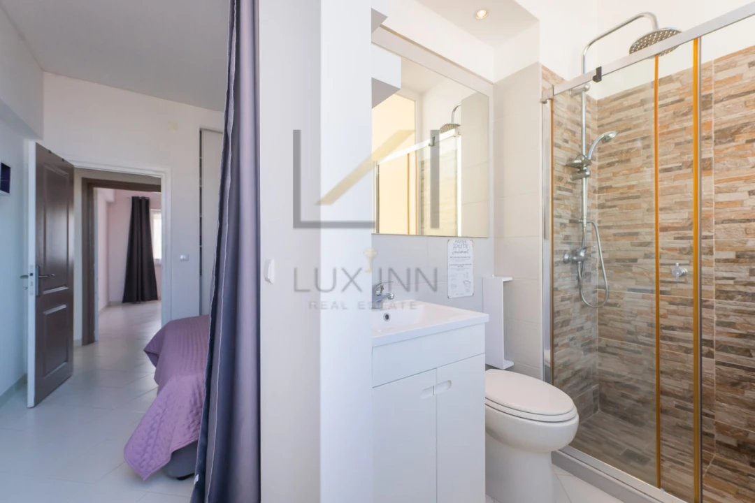 Apartamento T2 para Venda em Costa da Caparica Foto 34