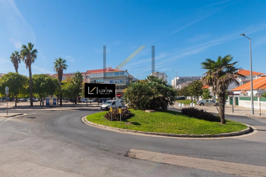 Apartamento T2 para Venda em Costa da Caparica Foto 47