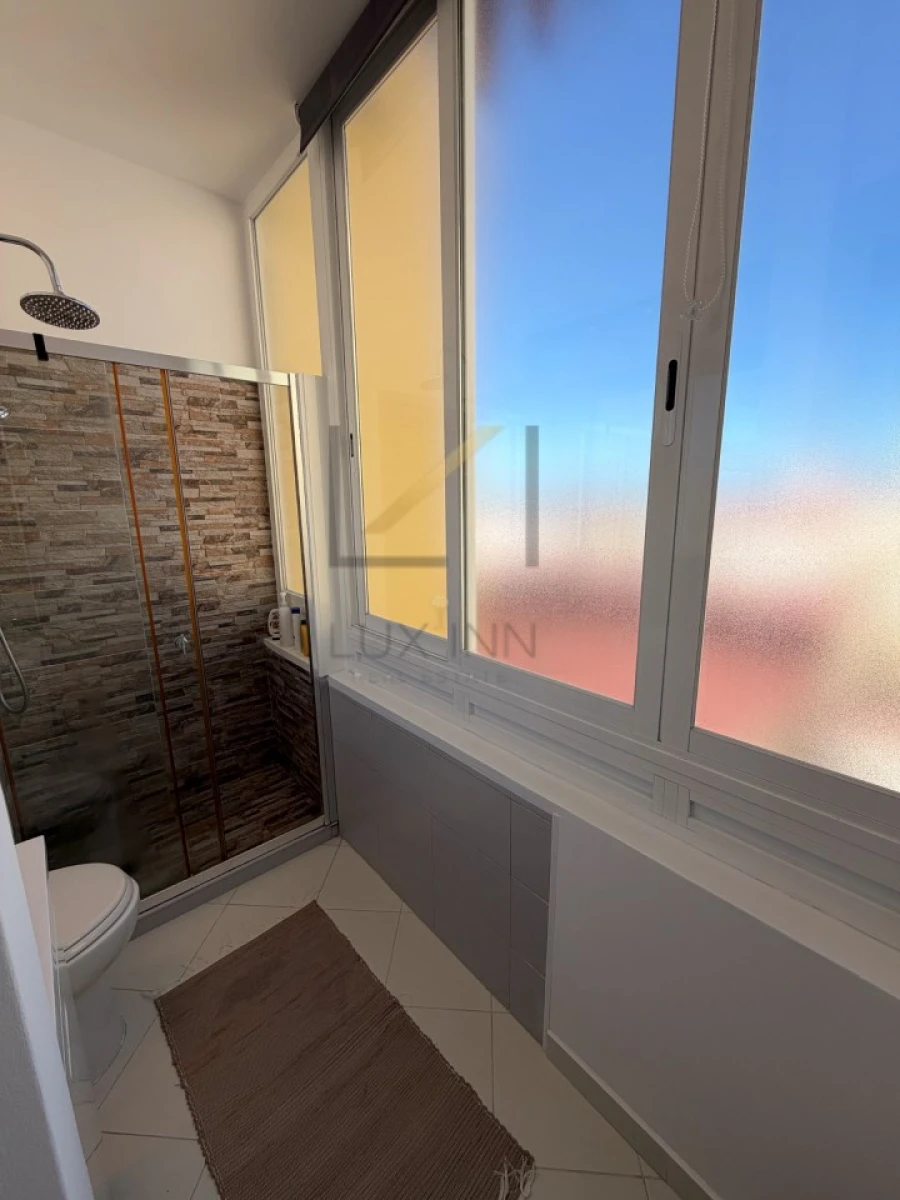 Apartamento T2 para Venda em Costa da Caparica Foto 16