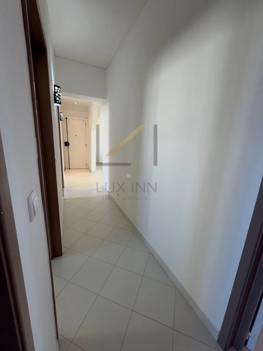 Apartamento T2 para Venda em Costa da Caparica Foto 19