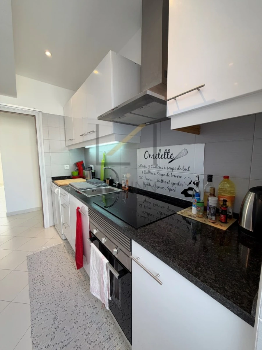 Apartamento T2 para Venda em Costa da Caparica Foto 4