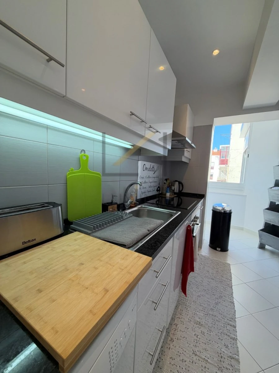 Apartamento T2 para Venda em Costa da Caparica Foto 5