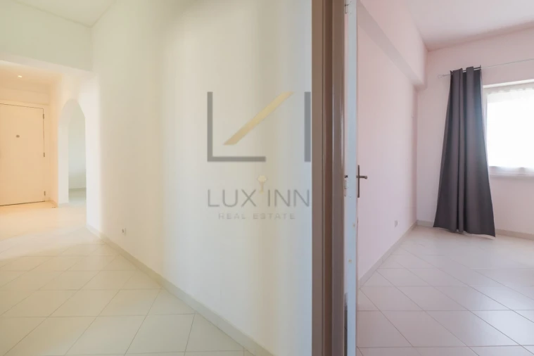 Apartamento T2 para Venda em Costa da Caparica Foto 36