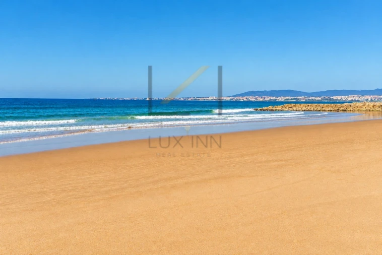 Apartamento T2 para Venda em Costa da Caparica Foto 50
