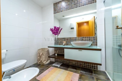 Moradia T4 para Venda em Santa Maria da Feira, Travanca, Sanfins e Espargo