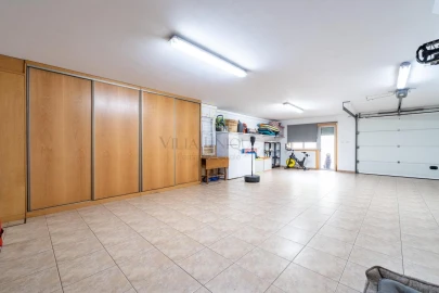 Moradia T4 para Venda em Santa Maria da Feira, Travanca, Sanfins e Espargo