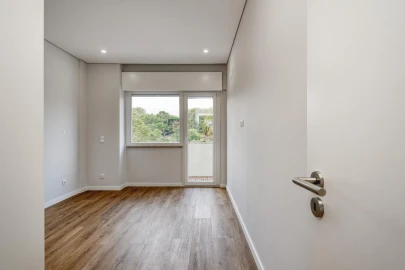 Apartamento T3 para Venda em São Domingos de Benfica