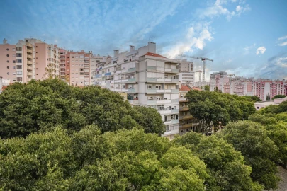 Apartamento T3 para Venda em São Domingos de Benfica