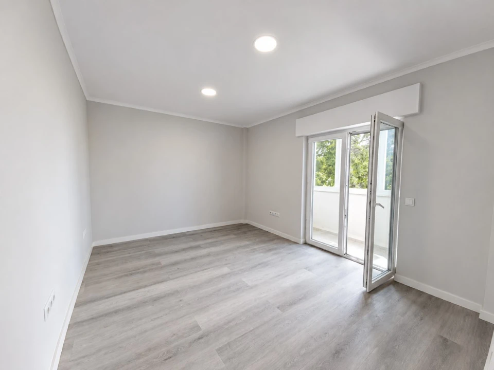 Apartamento T2 para Venda em Setubal (São Sebastião) Foto 8