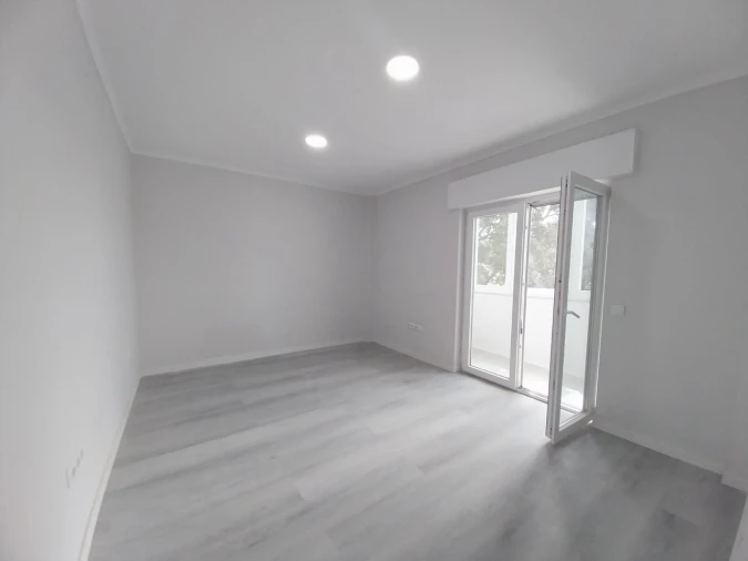 Apartamento T2 para Venda em Setubal (São Sebastião) Foto 8