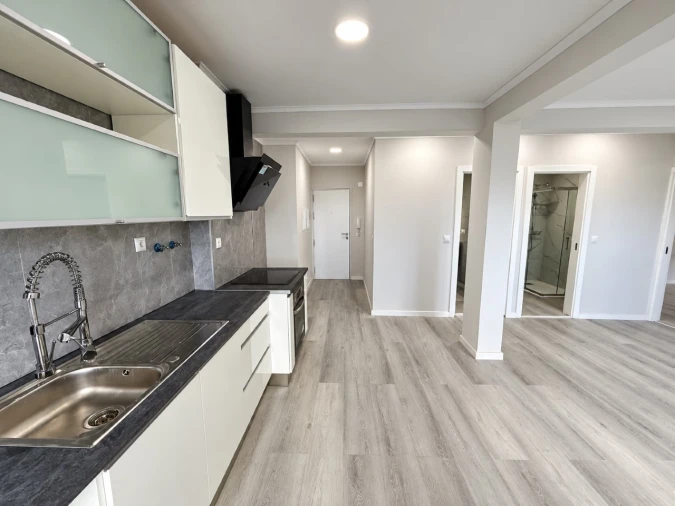 Apartamento T2 para Venda em Setubal (São Sebastião) Foto 2
