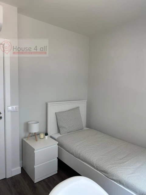Quarto para Arrendamento em Benfica
