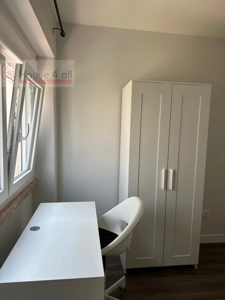 Quarto para Arrendamento em Benfica Foto 2
