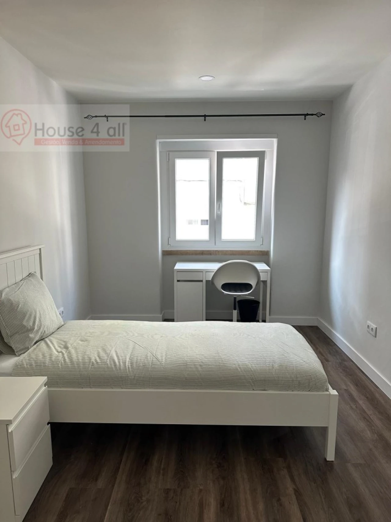 Quarto para Arrendamento em Benfica Foto 2