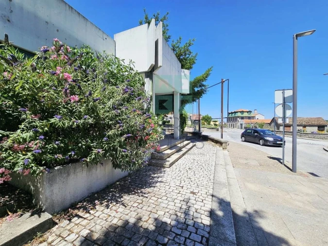 Loja para Venda em Carrazeda de Ansiães Foto 6