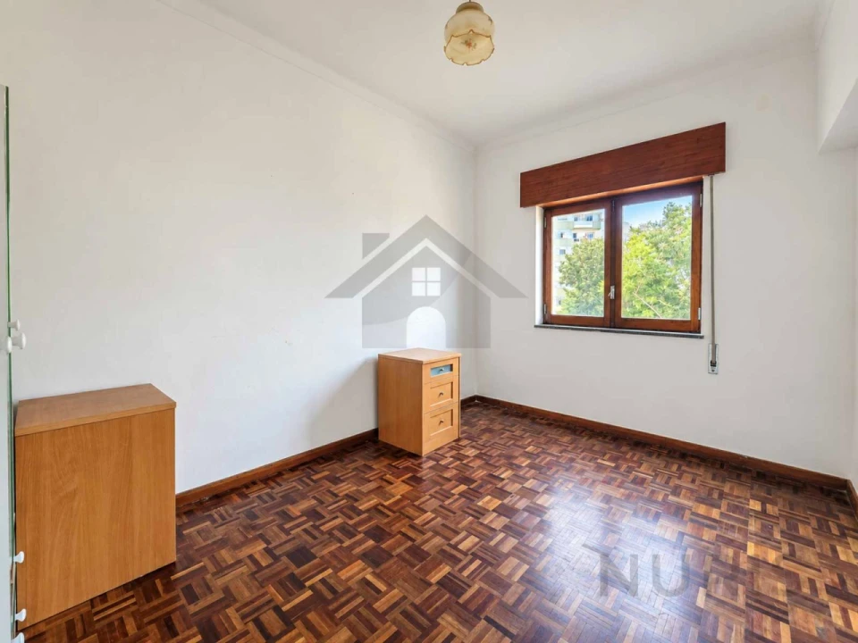 Apartamento T2 para Venda em Portimão Foto 16