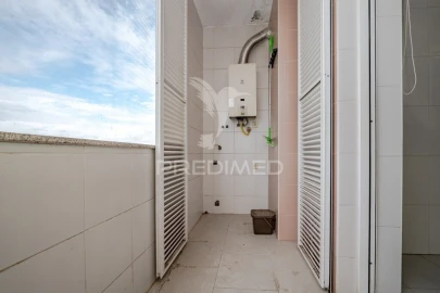 Apartamento T3 para Venda em Ferreiros e Gondizalves