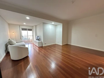 Apartamento T3 para Venda em São Vitor (Braga)